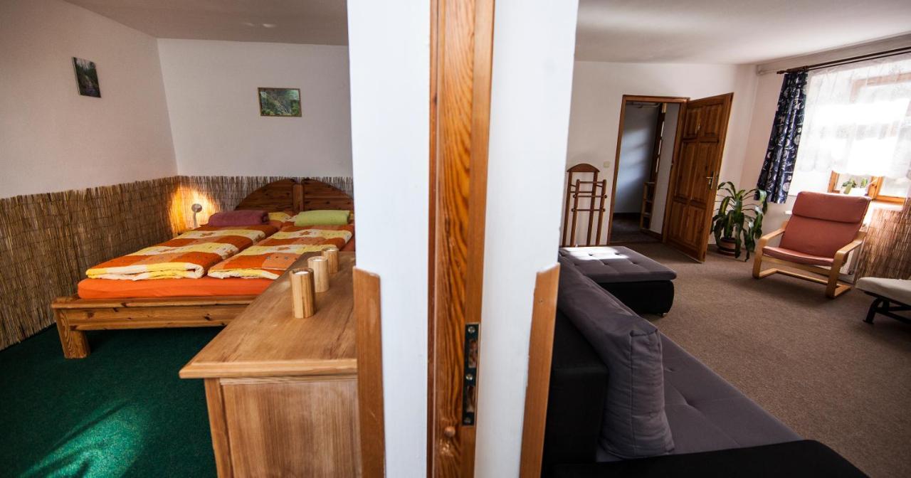 Vegzion - Vegan B&B Svoboda nad Úpou Exterior foto