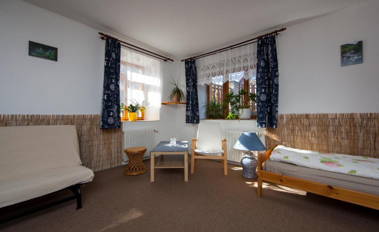 Vegzion - Vegan B&B Svoboda nad Úpou Exterior foto