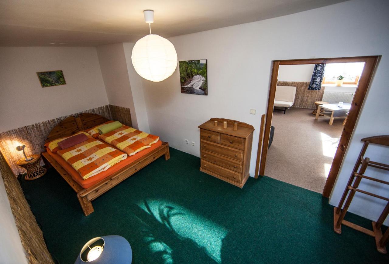 Vegzion - Vegan B&B Svoboda nad Úpou Exterior foto